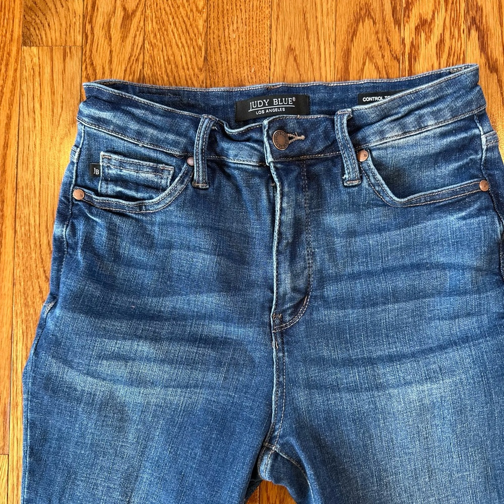 Women's Control Top Blue Flared Jeans Size 7 - Picture 2 of 6